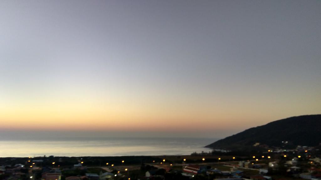 Refugio Vista Mar Praia Da Gamboa - Sc Гаропаба Екстериор снимка